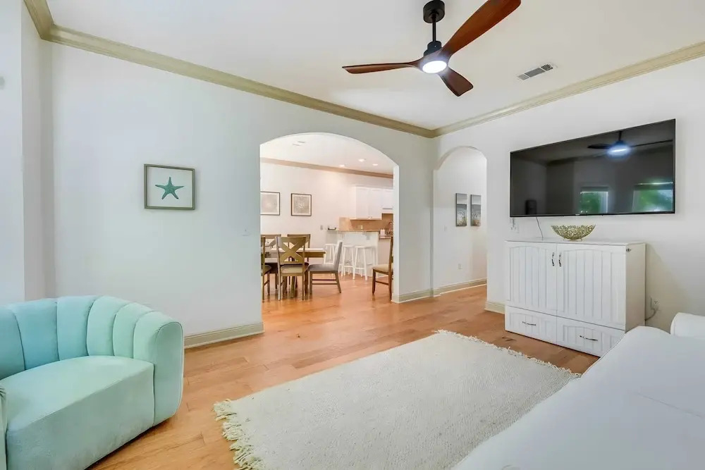 Salty Rose Inn by Avantstay Inlet Beach Home w/ Porch, Firepit & Pool Access