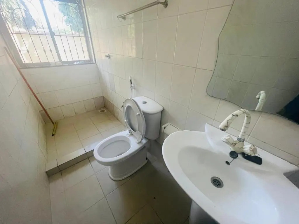 OM Apartment