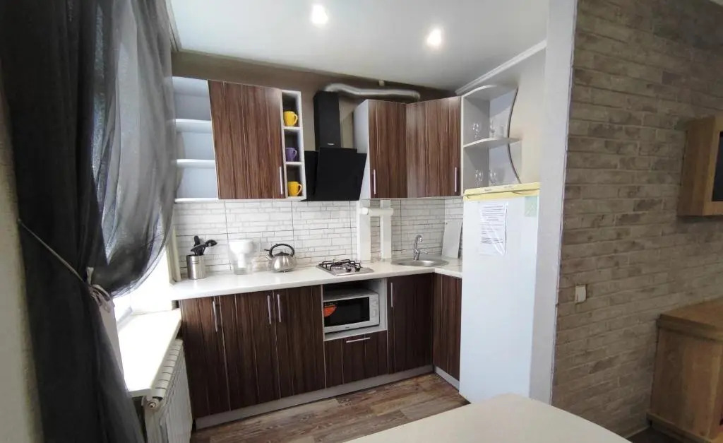KR Apartments on Metalurhiv 31
