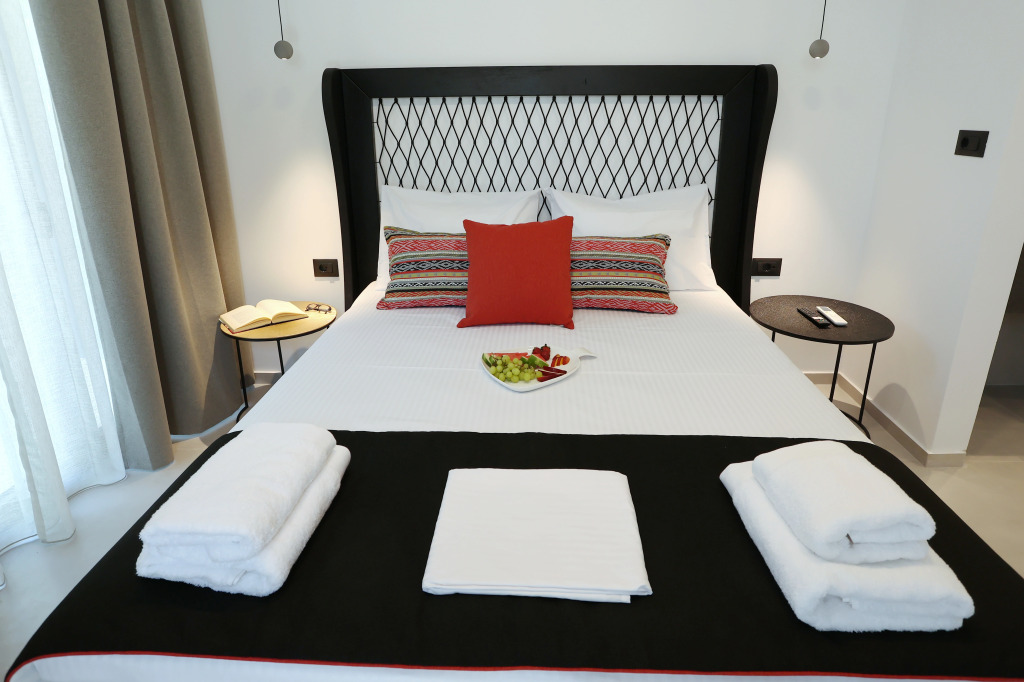 Yianna Hotel
