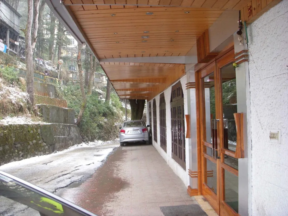 Hotel Kumar's