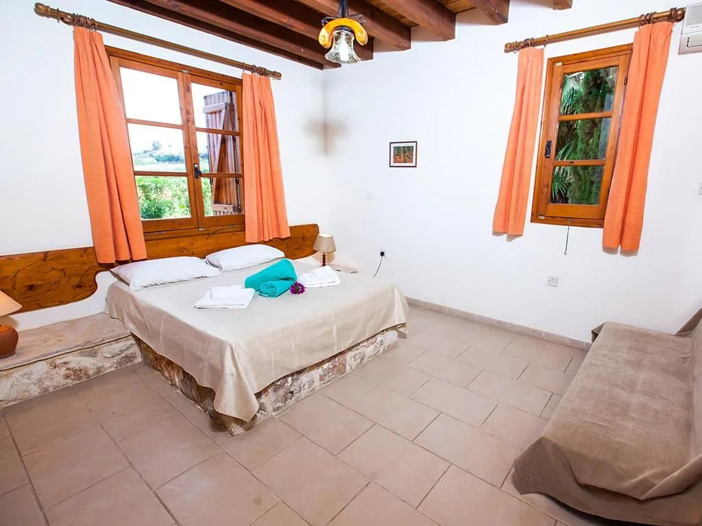 Olive Grove 3 Villa