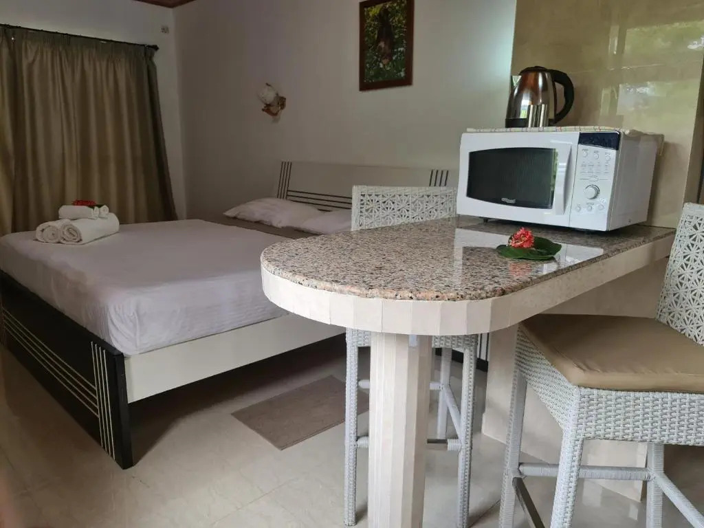 Tourterelle Holiday Home