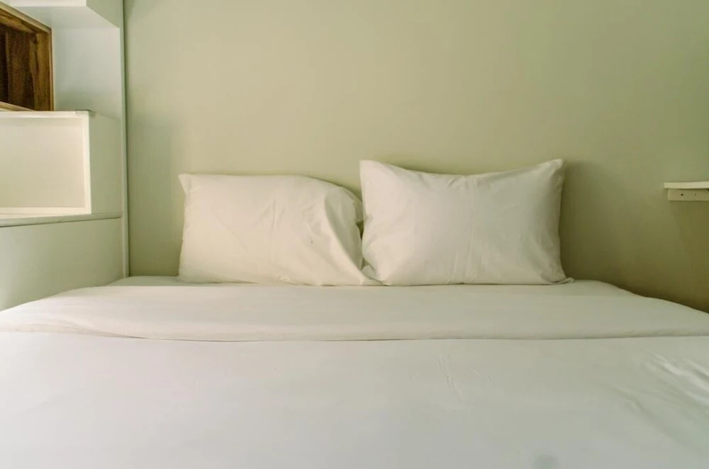 Comfort Living 1Br With Extra Room Apartment At Mt Haryono Residence