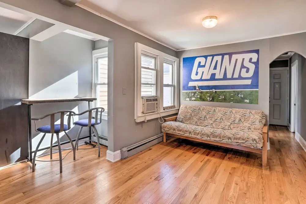 Pet-friendly Belmar Cottage < 1 Mi to Beach!
