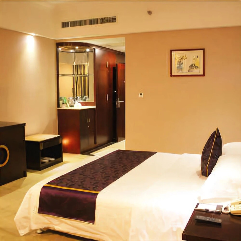 Xiyingbin Huatian Hotel