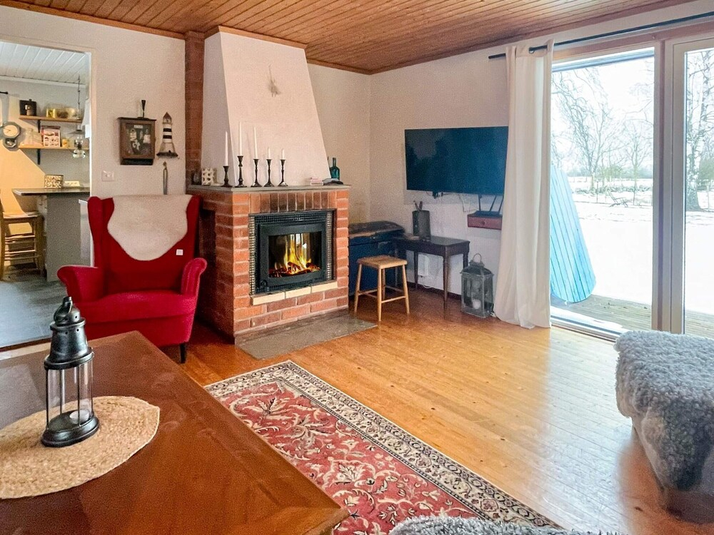 6 Person Holiday Home in Lottorp
