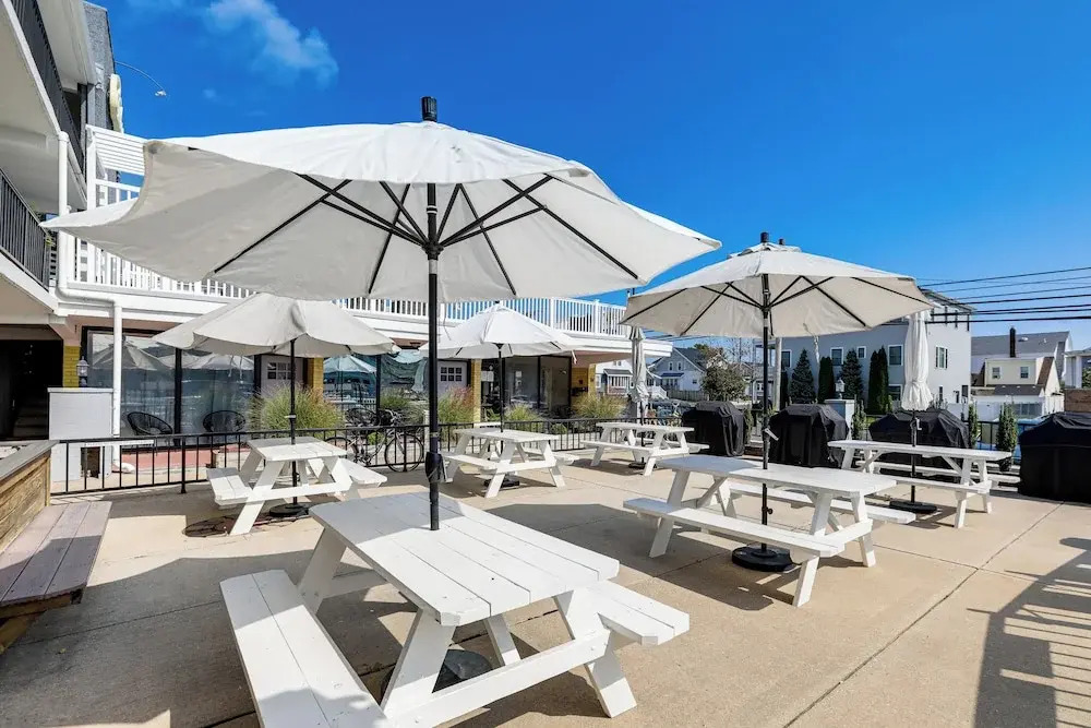 2 Blocks to Beach: Modern Condo in North Wildwood!