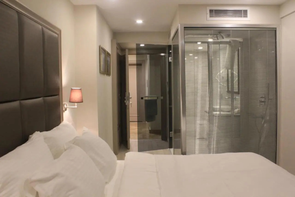 Perla Galata Hotel