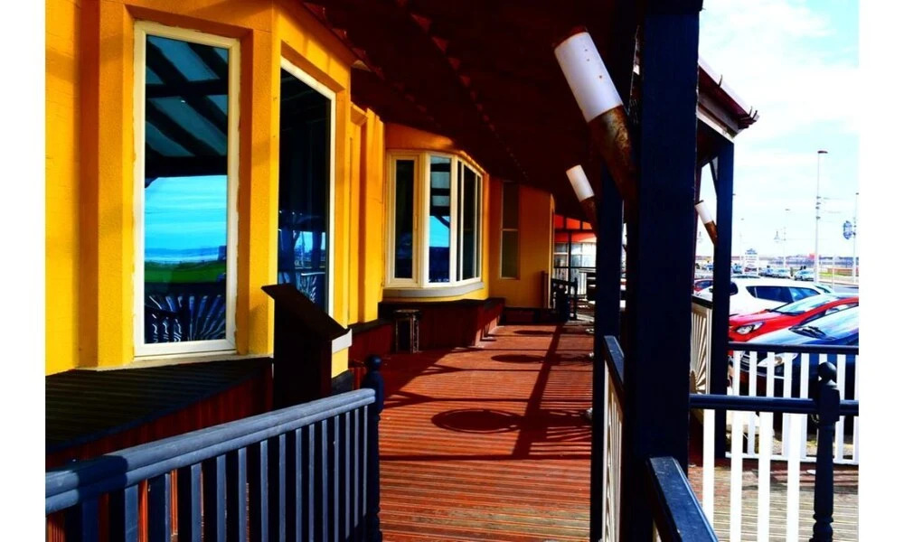 The New Oceans Hotel