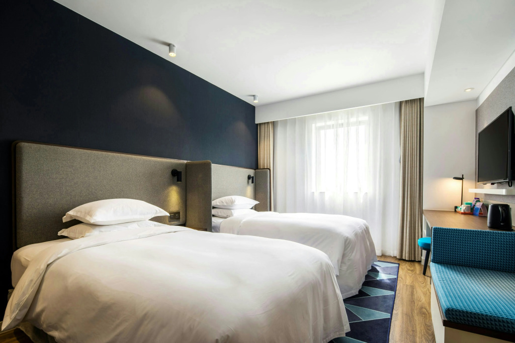 Holiday Inn Express Shaoxing Paojiang by IHG
