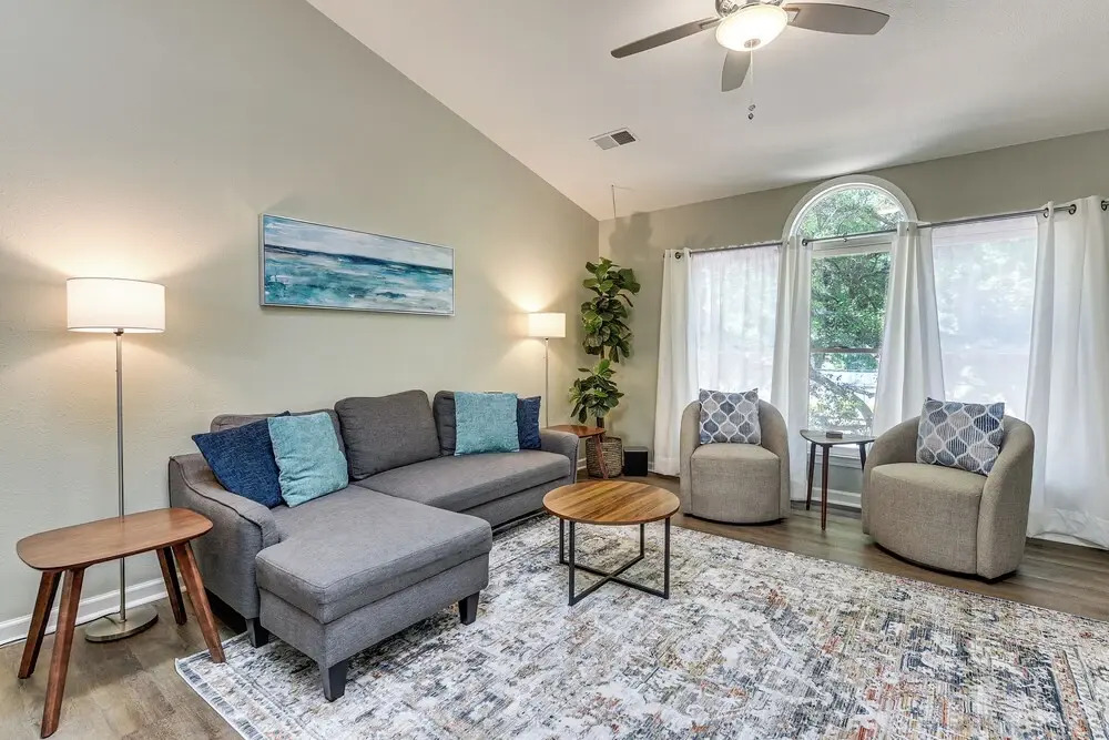 Resort Condo ~ 2 Mi to Sunset Beach Seashore!