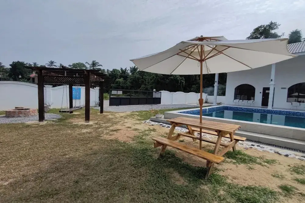 Grand Aeden Villa
