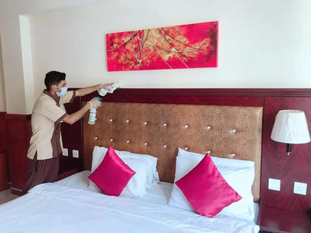 Grand Nova Hotel