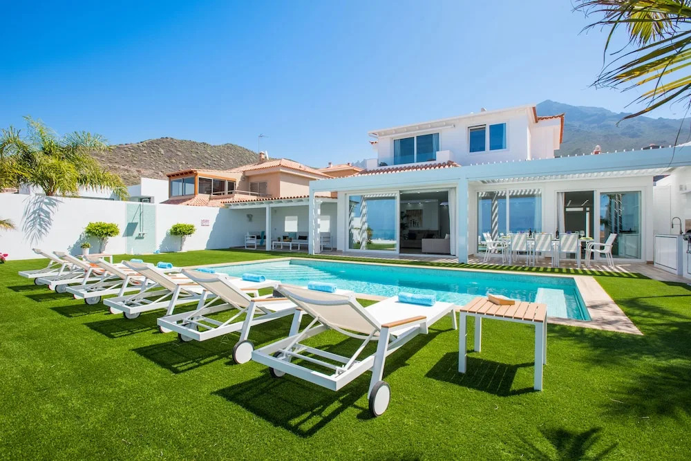 VILLA VALENTINA OCEAN VIEW HEATED Pool