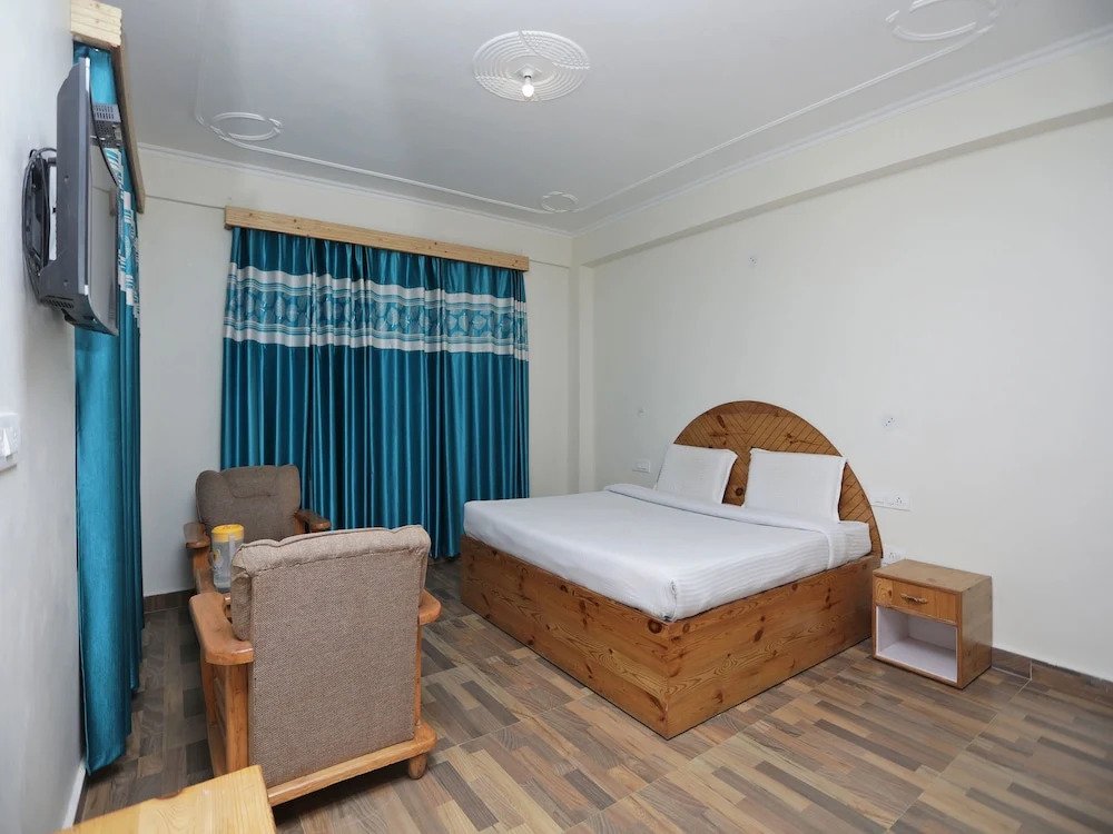 OYO 14237 Home Elk Cottage Near Rohtang Highway