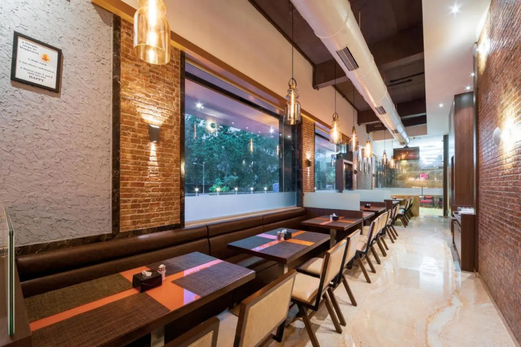 Hotel Laxvas- The Business Hotel