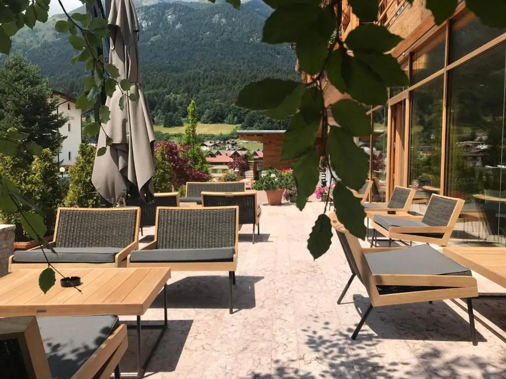 Corona Dolomites Hotel