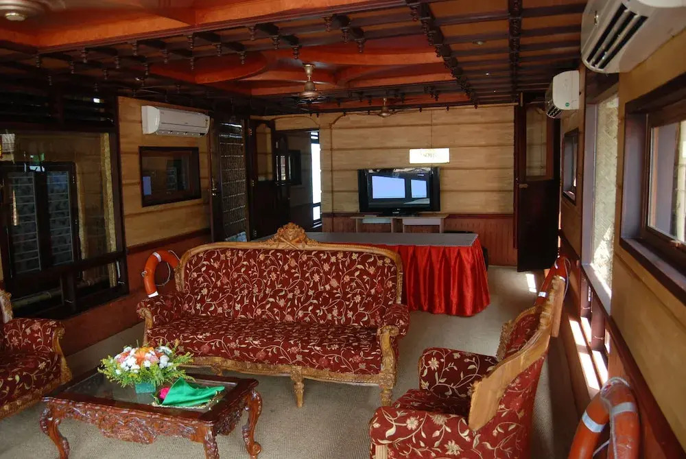 Pulickattil Houseboats