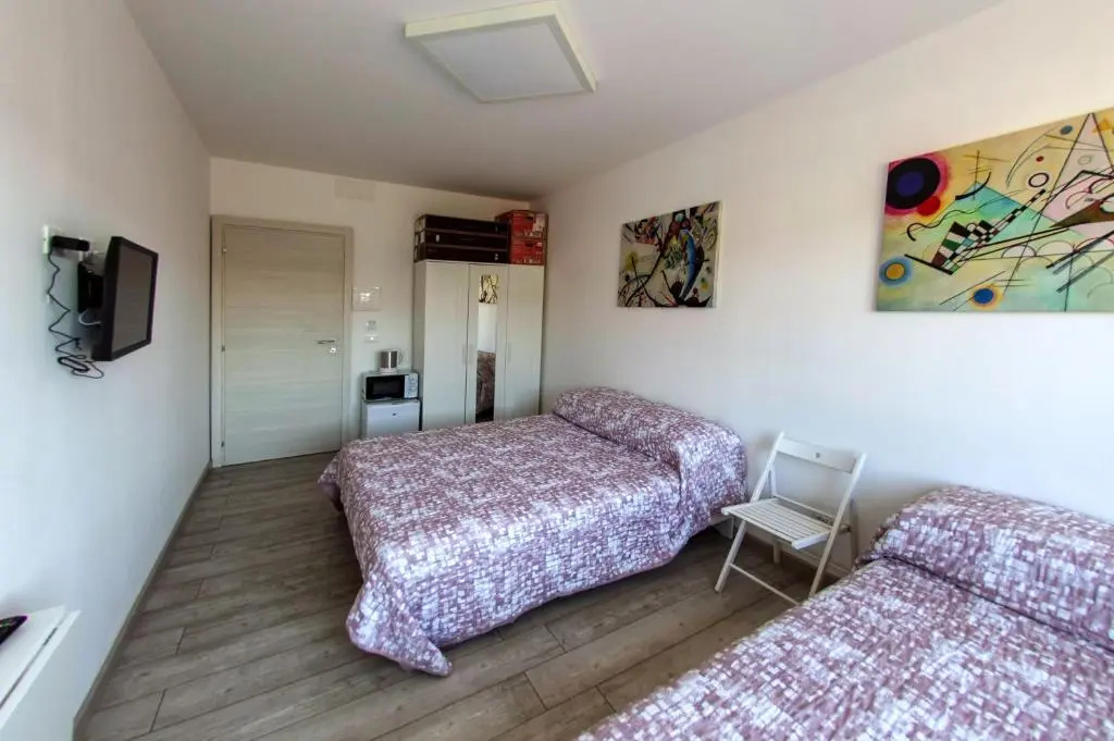 Suite Eleven