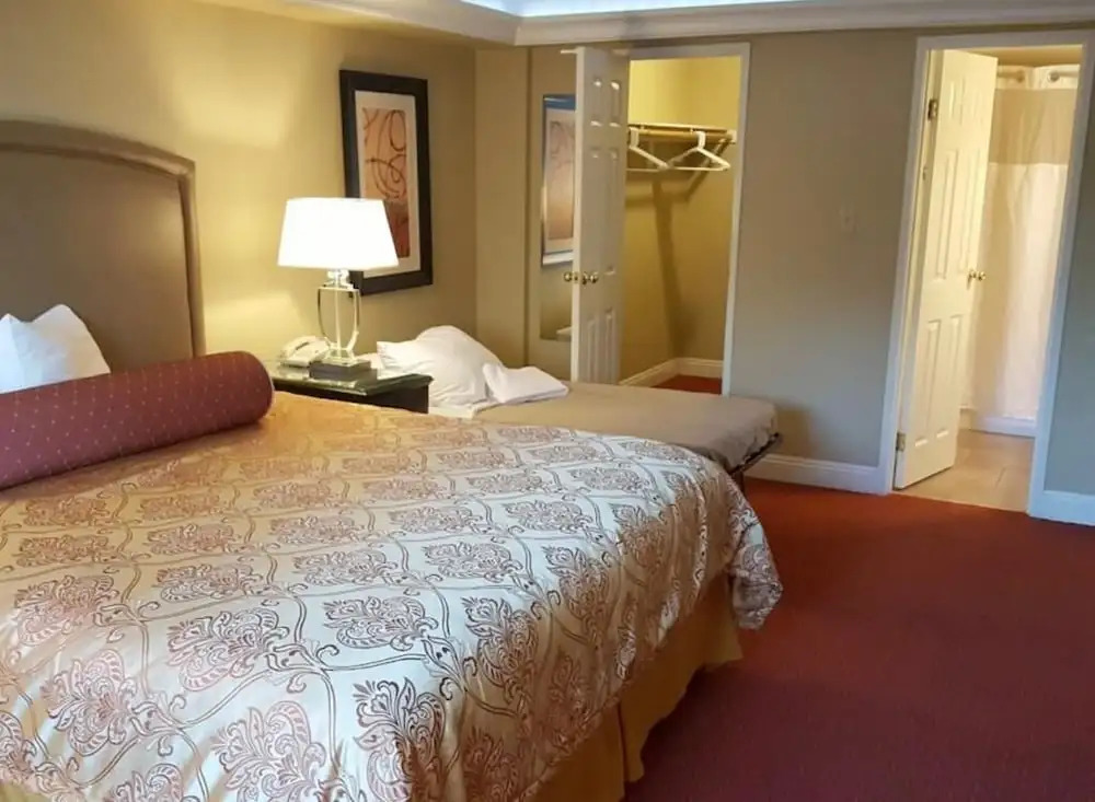 Jockey Club 2 bed 2 ba