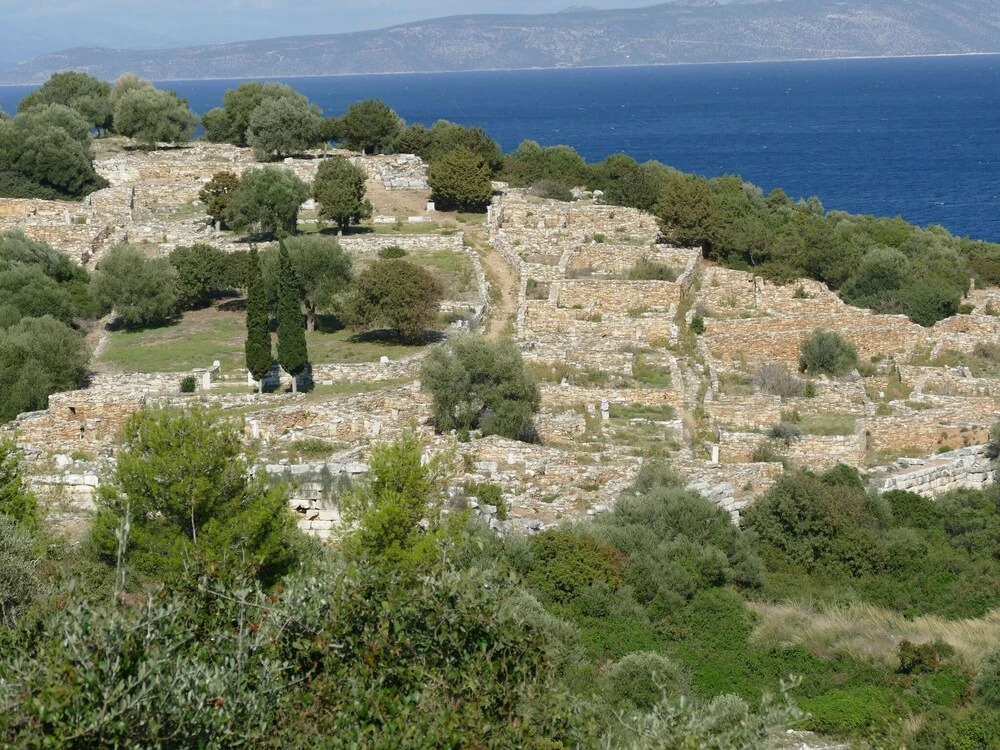 Home With Small Pool 37 Km From Athens Easily Accessible By Public Transport