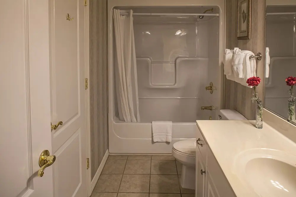 French Quarter Resort by Coolvacay