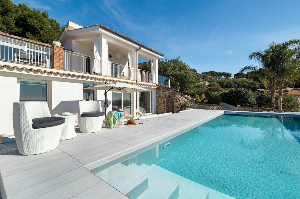 Villa Pales