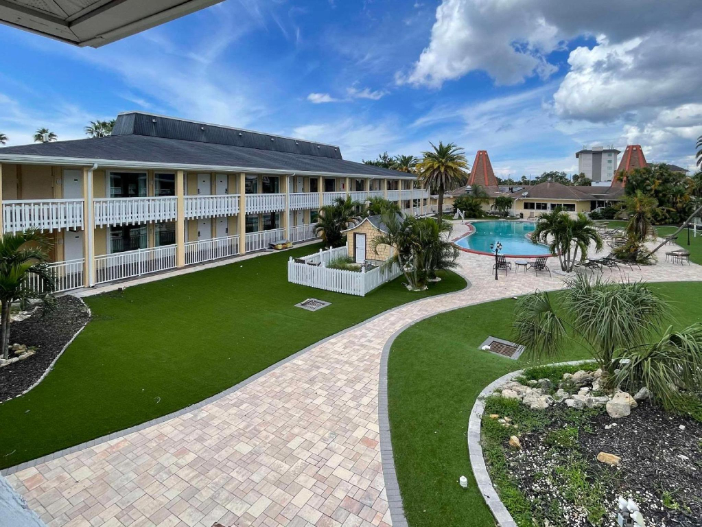 Rodeway Inn Holiday FL