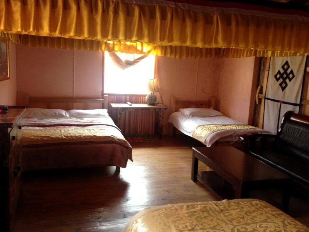 Shangri-La Skyside Inn
