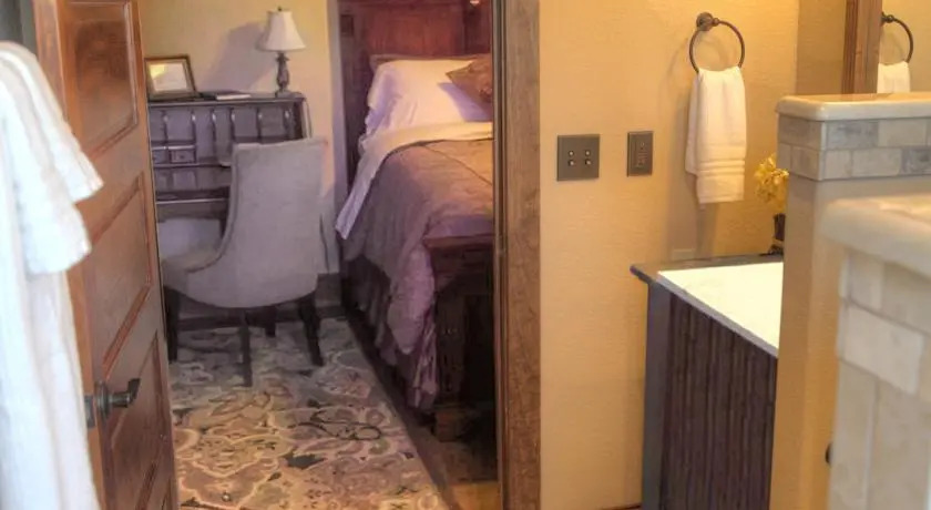 The Thornton Inn Bed and Breakfast