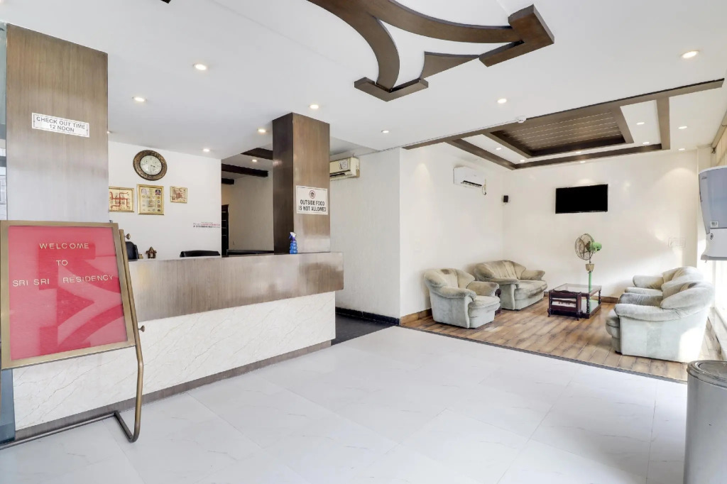 CAPITAL O74109 Hotel Sri Sri Residency