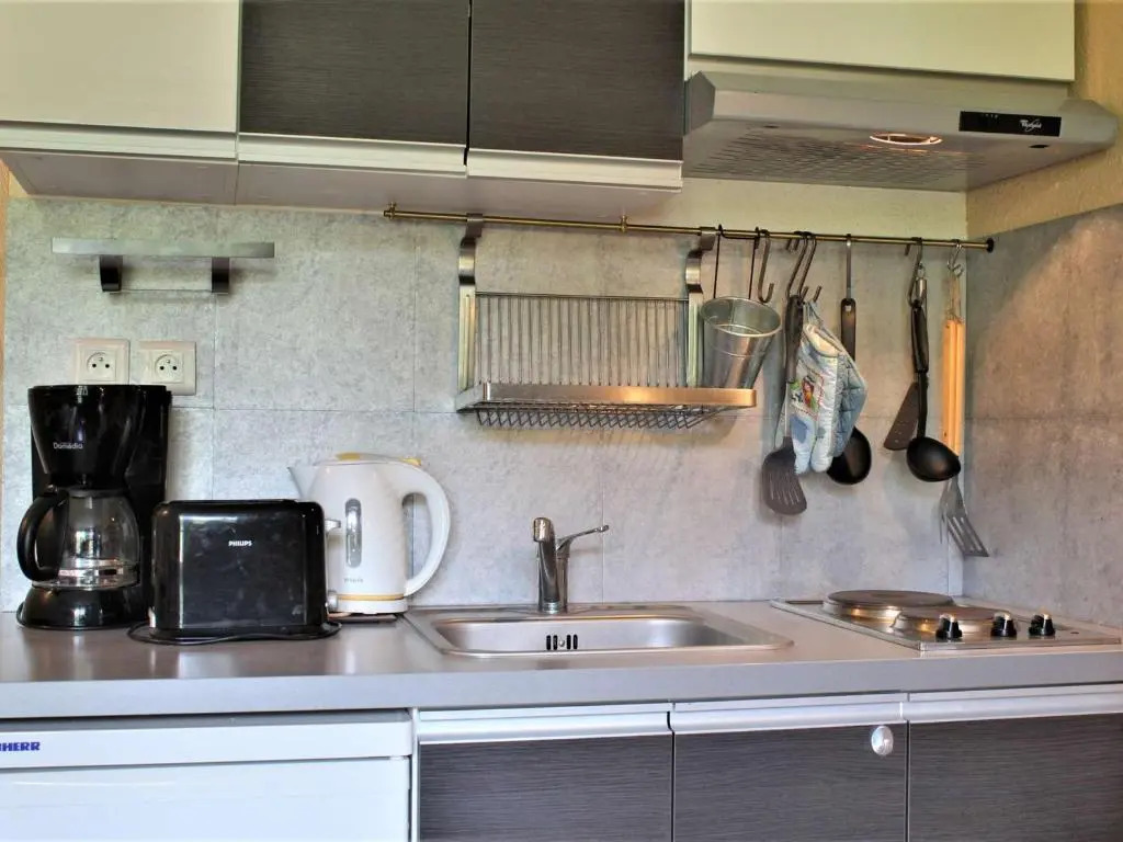 Appartement cosy 2 pièces avec balcon et accès piscine à Risoul - FR-1-330-164