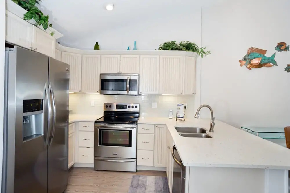 Mariner Point 1083