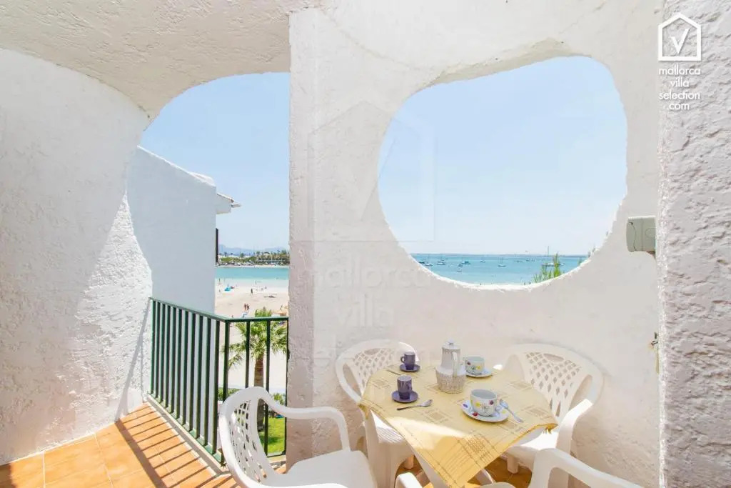 E256 Citadini 39 by Mallorca Villa Selection