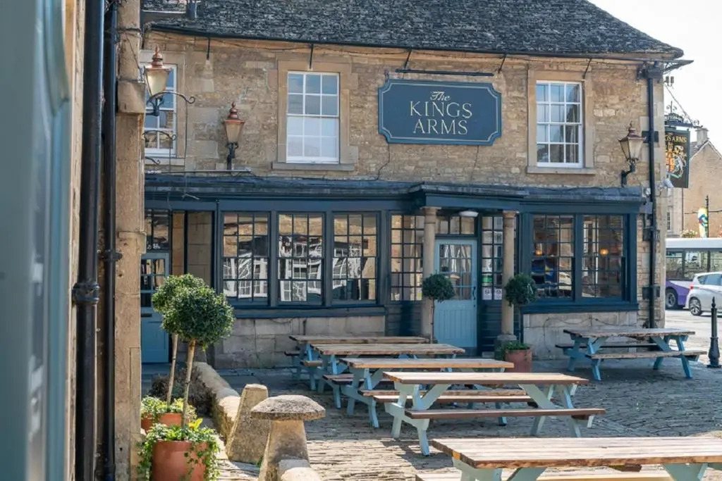 The Kings Arms Hotel