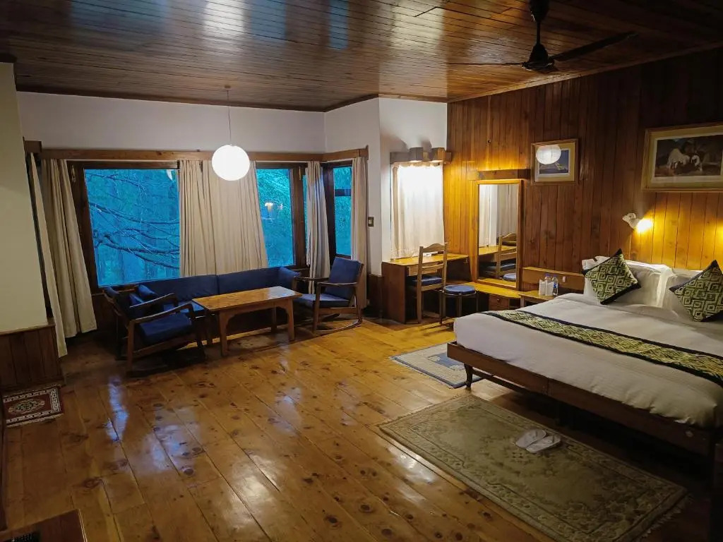 Hotel Negis Mayflower A heritage