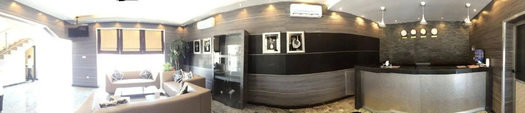 Hotel Pacific