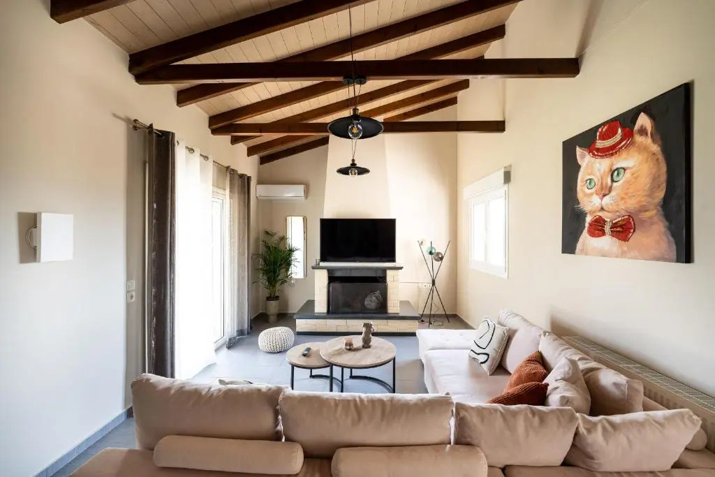Meltemi Beach House - a seaside Luxury maisonnette