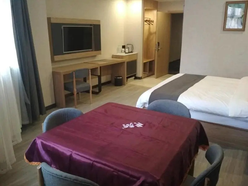 Thank Inn Plus Hotel Qingdao Licang Wan Nianquan Road