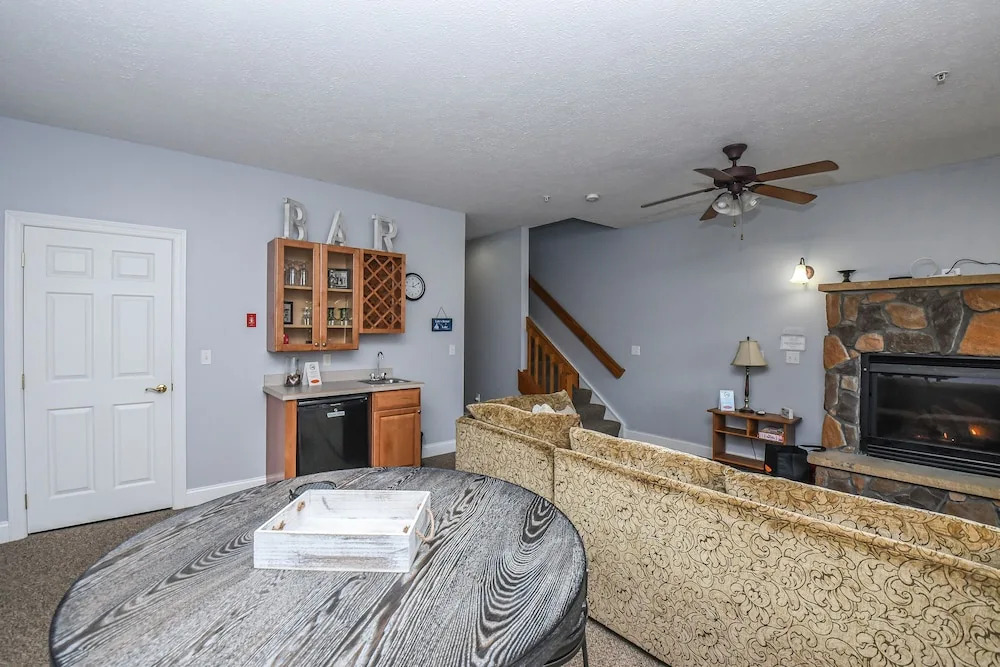 It's 5 O'Clock Somewhere 4 Bedroom Townhome