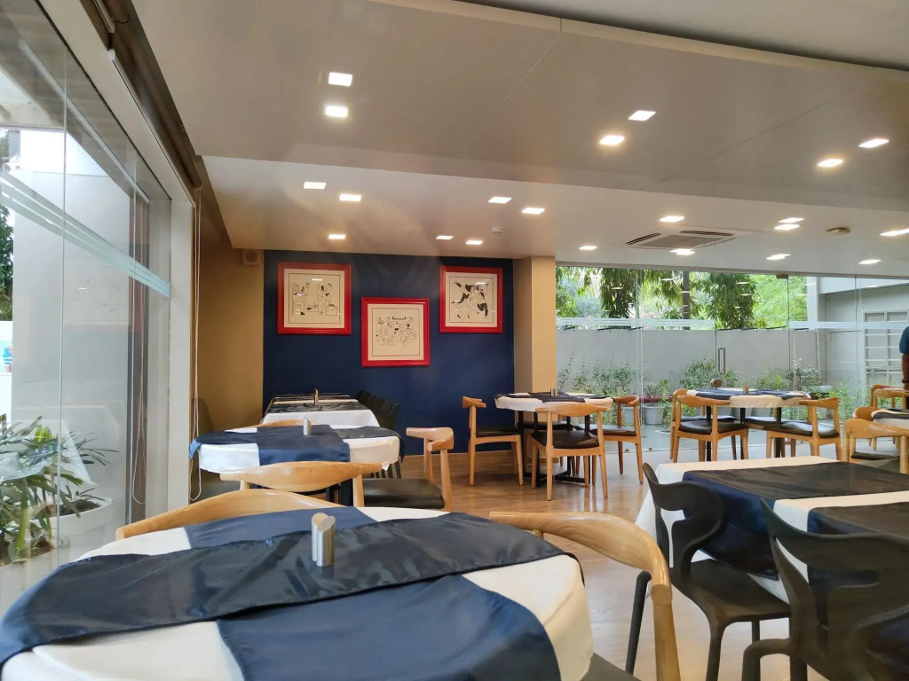 Kanak Beacon Hotel - Ashram Road Ahmedabad