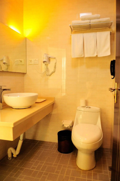 Shanghai Joyful Star Hotel-Free shuttle bus to Pudong Airport and Disneyland