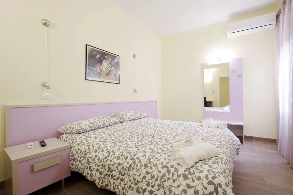 Homesuitehome
