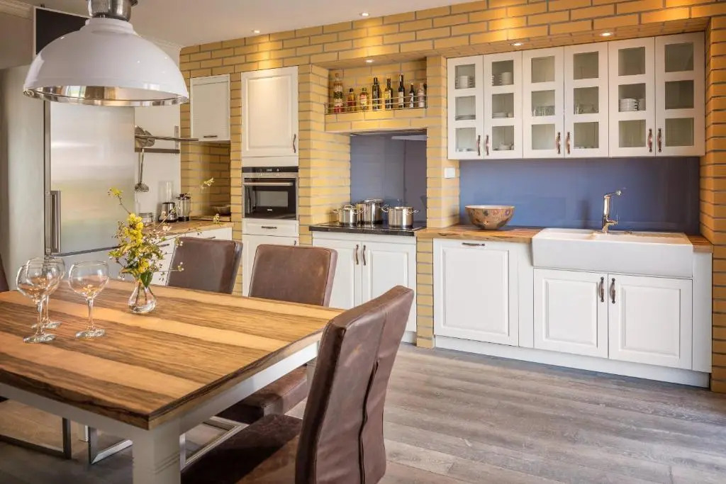 Villa Lotsenhäuser Rügen - Luxus Ferienhaus - 3 Schlafzimmer - Sauna - Dachterrasse mit Boddenblick