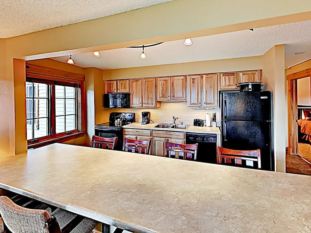 New Listing! North Star Getaway W/ Hot Tub & Sauna 2 Bedroom Condo