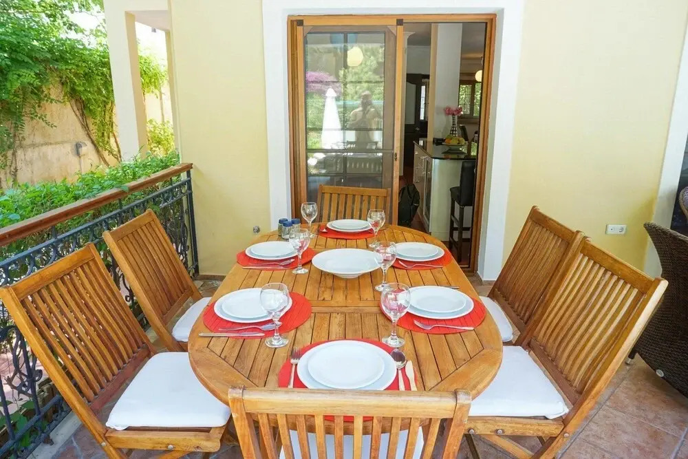 Villa Dolphin