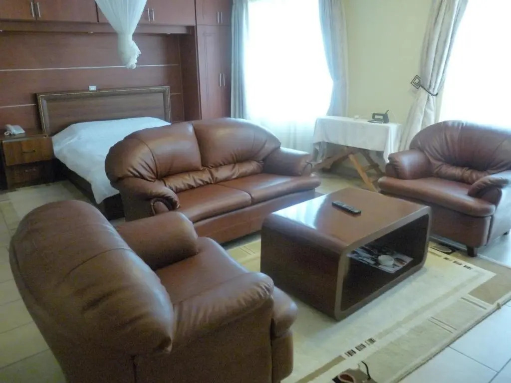 Norfolk Towers Serviced Apartment -Nairobi, City Centre CBD