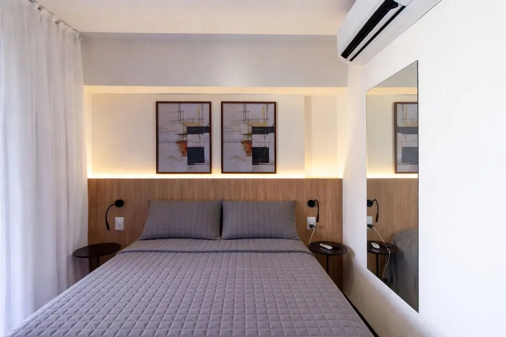 Studio com Varanda a 650m do Metr - Vila Mariana