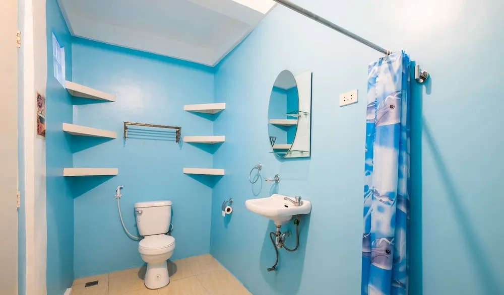 GB Wight Accommodation and Restobar